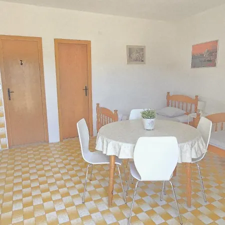 Lemona Appartement *